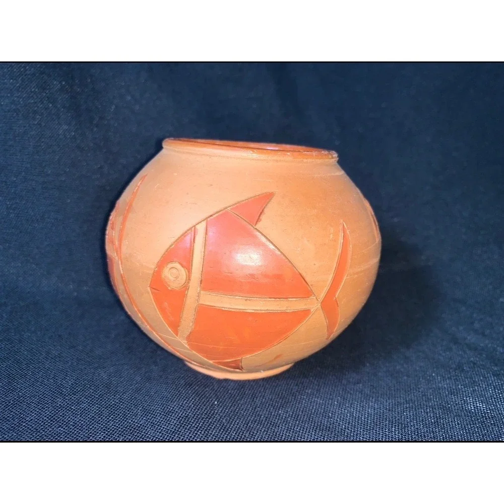 Hand Carved Terra Cotta Sgraffito Bud Vase Tropical Folk Art Bird Fish 3 inch